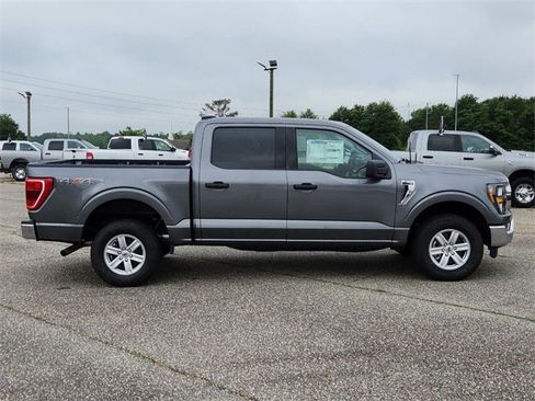New 2023 Ford F150 XLT w/ Equipment Group 301A Mid image 9