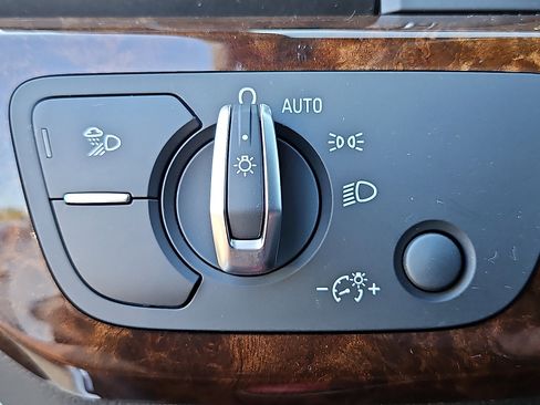 Used 2019 Audi A4 2.0T allroad Premium Plus w/ Premium Plus Package image 29