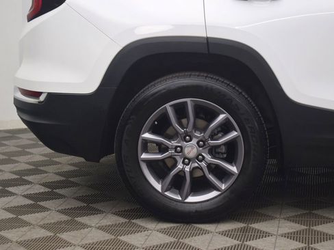 Used 2023 GMC Terrain SLT FWD image 31