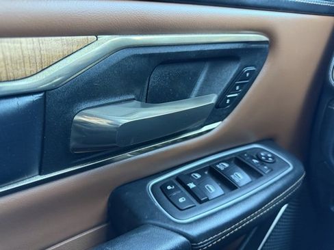 Used 2022 RAM 1500 Limited w/ Body Color Bumper Group image 20