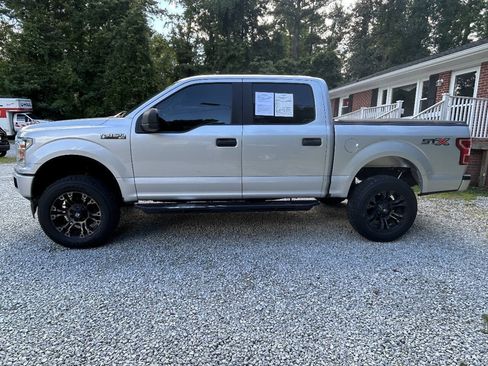Used 2018 Ford F150 XL w/ Equipment Group 101A Mid RWD image 2