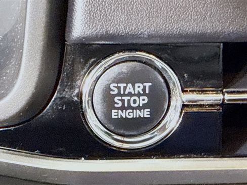 Used 2022 Mitsubishi Outlander SEL Black Edition image 21