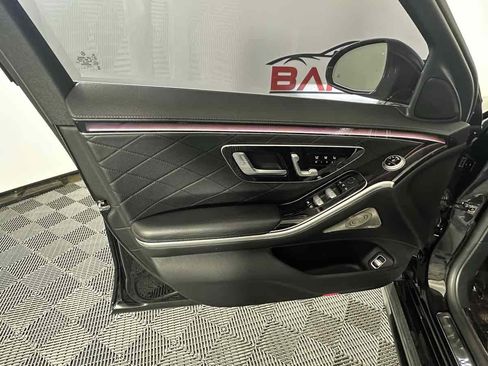 Used 2021 Mercedes-Benz S 580 4MATIC Sedan w/ AMG Line image 15