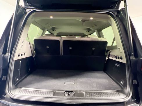 Used 2022 Jeep Wagoneer Series III w/ Convenience Group I image 32