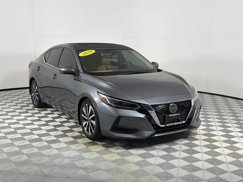 Used 2020 Nissan Sentra SV w/ SV Premium Package FWD image 3