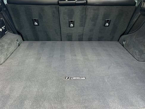 Used 2017 Lexus RX 450h AWD image 19