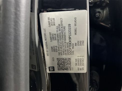 Certified 2023 Chevrolet Colorado Z71 w/ Z71 Convenience Package 2 image 32