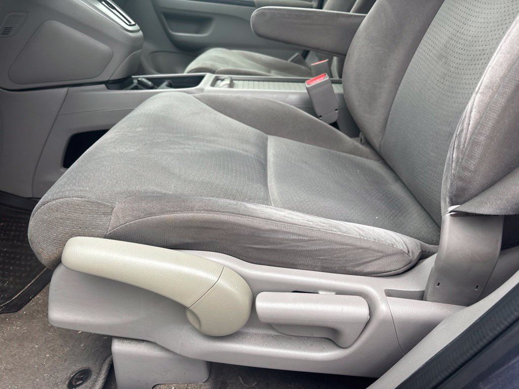 Used 2012 Honda CR-V EX image 17