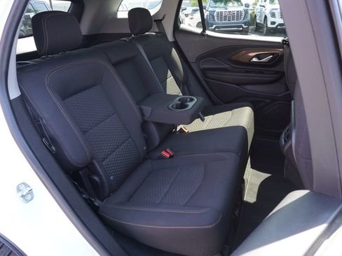 Certified 2020 GMC Terrain SLE w/ Elevation Edition FWD image 9