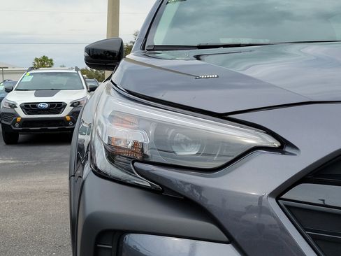 Certified 2025 Subaru Outback Onyx Edition image 7