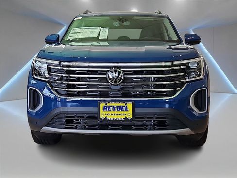 New 2026 Volkswagen Atlas SE image 3