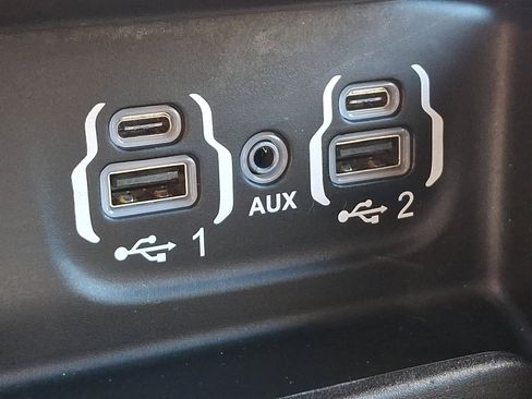 Used 2023 RAM 1500 Big Horn AWD/4WD image 24