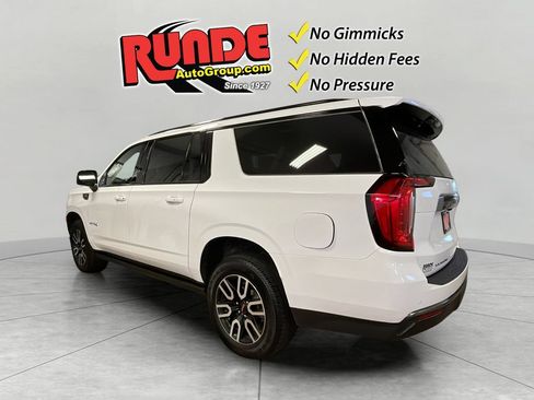 Used 2024 GMC Yukon XL AT4 w/ AT4 Premium Package AWD/4WD image 4