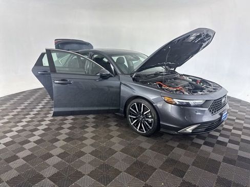 Certified 2023 Honda Accord Touring image 16