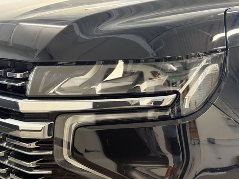 Used 2023 Chevrolet Tahoe Premier RWD image 32