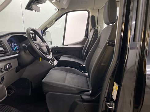 Used 2023 Ford Transit 350 XLT image 15