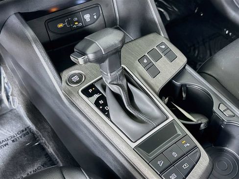 Used 2026 Kia Sportage X-Line w/ X-Line Premium Package AWD/4WD image 16