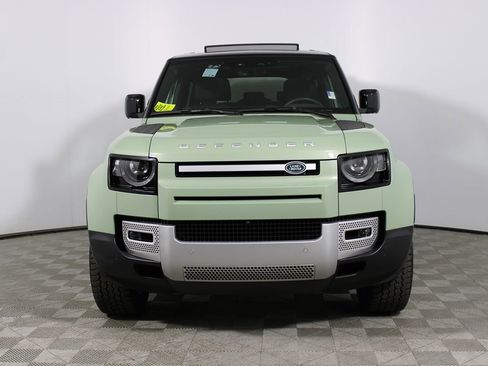 Used 2023 Land Rover Defender 110 75th Limited Edition image 2