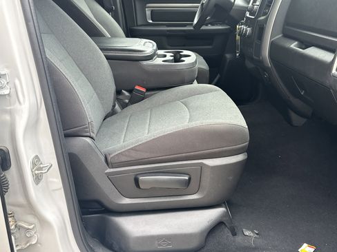 Used 2024 RAM 1500 Classic Warlock AWD/4WD image 13