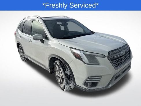 Used 2023 Subaru Forester Touring w/ Popular Package #3 image 2