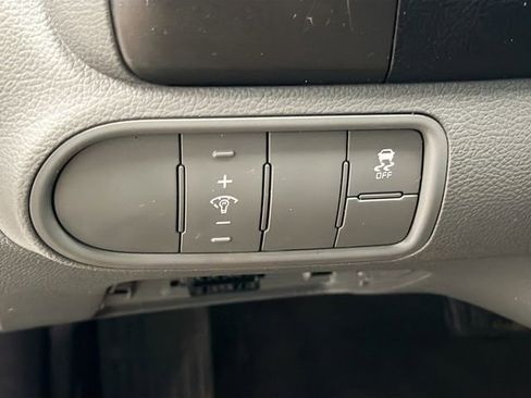 Used 2017 Kia Forte LX image 10