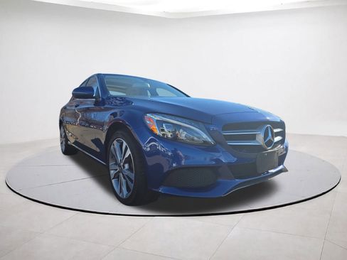 Used 2018 Mercedes-Benz C 300 4MATIC Sedan w/ Multimedia Package image 9