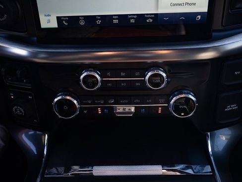 Used 2023 Ford F150 Lariat w/ Equipment Group 502A High image 16