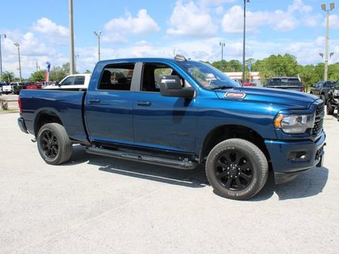 Used 2024 RAM 2500 Big Horn w/ Night Edition AWD/4WD image 13