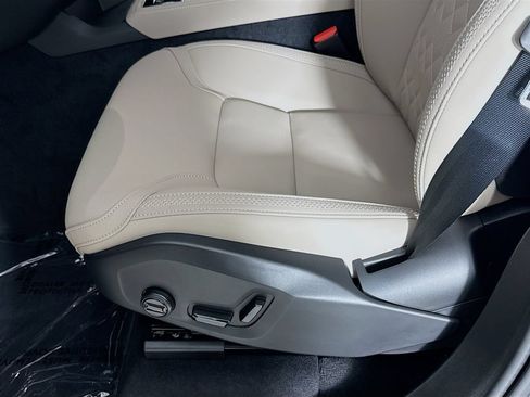 New 2026 Volvo XC90 B6 Plus w/ Protection Package AWD/4WD image 20