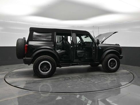 Used 2024 Ford Bronco Black Diamond w/ Sasquatch Package AWD/4WD image 43