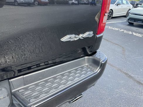 Used 2022 RAM 1500 Big Horn AWD/4WD image 6