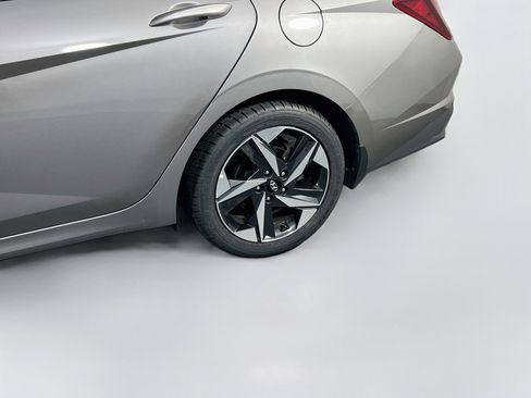 Used 2023 Hyundai Elantra SEL w/ Convenience Package FWD image 30