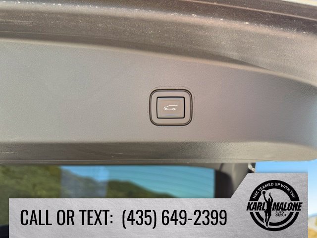 Used 2024 Cadillac Lyriq Luxury AWD/4WD image 33
