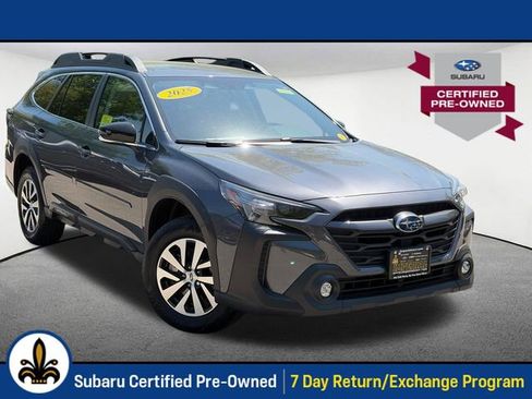 Certified 2025 Subaru Outback Premium AWD/4WD image 1