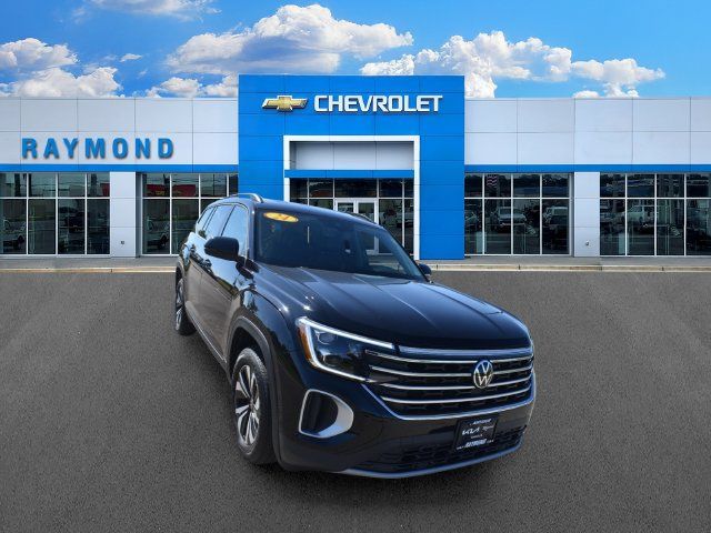 Used 2024 Volkswagen Atlas SE AWD/4WD image 9