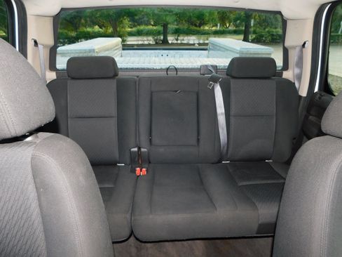 Used 2010 Chevrolet Silverado 1500 LS image 26