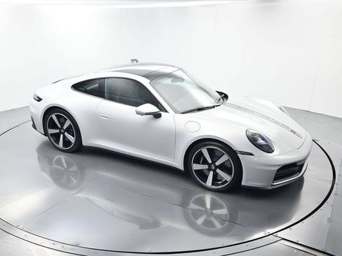 Certified 2025 Porsche 911 Carrera S RWD image 42