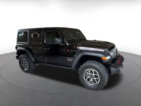 Used 2026 Jeep Wrangler Unlimited Rubicon AWD/4WD image 2