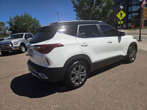 Used 2022 Kia Seltos S FWD image 31
