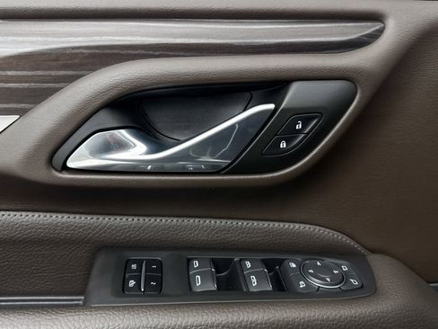 Used 2021 GMC Yukon Denali image 34