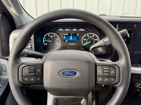 New 2026 Ford F550 4x4 Crew Cab image 25
