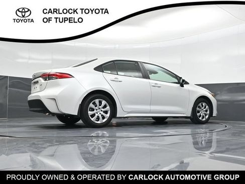 Used 2026 Toyota Corolla LE FWD image 47