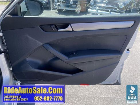Used 2012 Volkswagen Passat 2.5 S FWD image 13