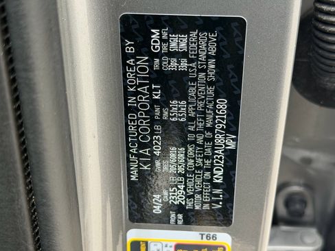 Used 2024 Kia Soul LX w/ Option Group 015 FWD image 19