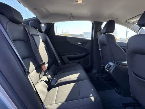 Used 2024 Chevrolet Malibu LT image 16