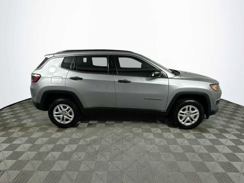 Used 2021 Jeep Compass Sport AWD/4WD image 8