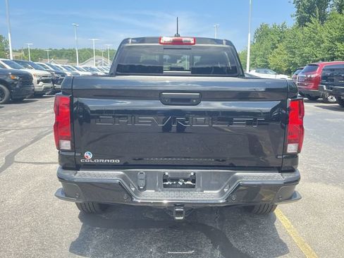 Used 2024 Chevrolet Colorado Trail Boss w/ Safety Package AWD/4WD image 33
