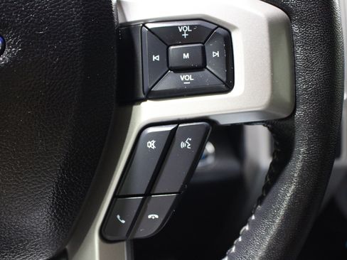 Used 2018 Ford F150 Lariat AWD/4WD image 13