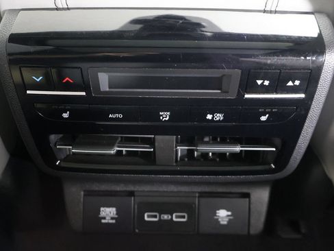 Used 2022 Acura MDX SH-AWD w/ Advance Package image 58