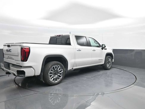 Used 2025 GMC Sierra 1500 Denali Ultimate AWD/4WD image 8